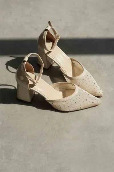 Tekstil Kumaş Taşlı Kadın Topuklu Ayakkabı TR08MS18B
