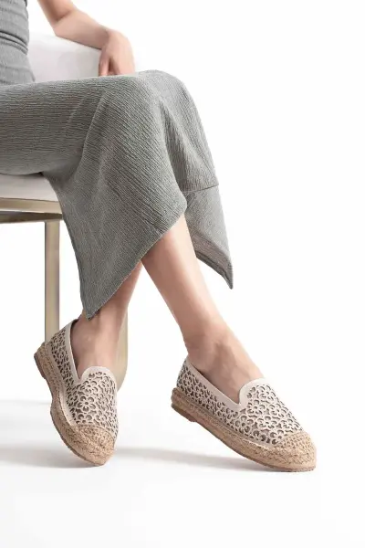 Kadın Bej Espadril Ayakkabı TR35MY07B