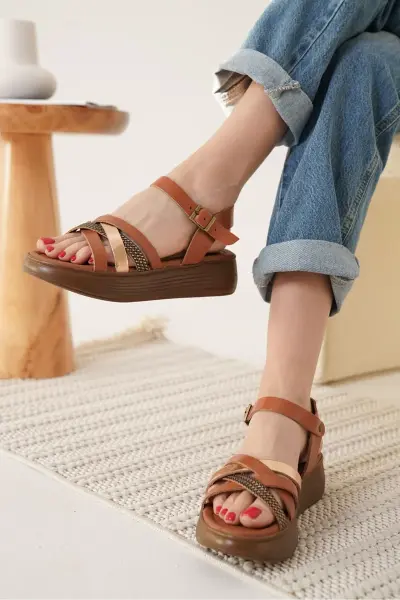 Taba Altın Detaylı Hakiki Deri Sandalet TR31MY55H