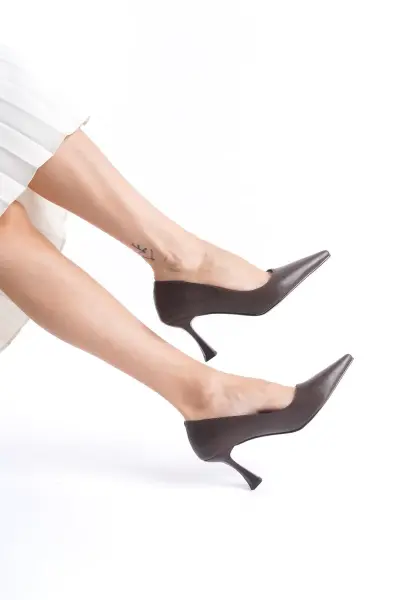Kadın Mat Acı Kahve Stiletto TR08MS27L