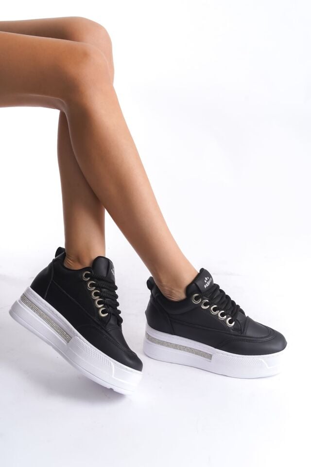 Siyah Kadın Gizli Topuklu Sneaker TR04MS01A