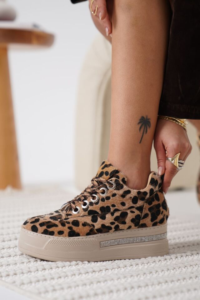 Kadın Leopar Desenli Gizli Topuklu Sneaker TR04MS01E