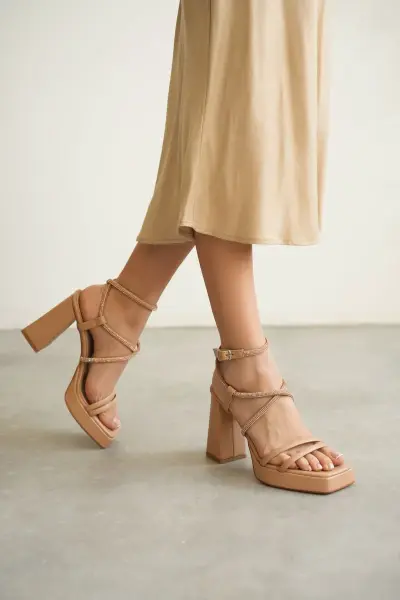 Kadın Nude Topuklu Sandalet TR12MY02D