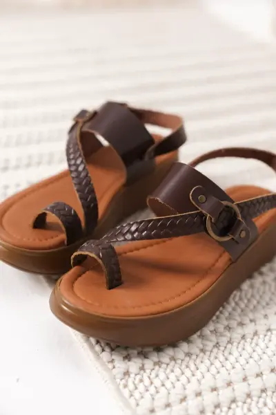 Acı Kahve Hakiki Deri Sandalet TR31MY64D
