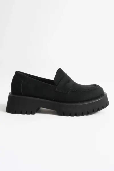 Kadın Günlük Siyah Süet Loafer Ayakkabı TR10MS02C