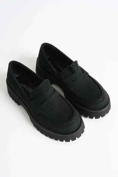 Kadın Günlük Siyah Süet Loafer Ayakkabı TR10MS02C