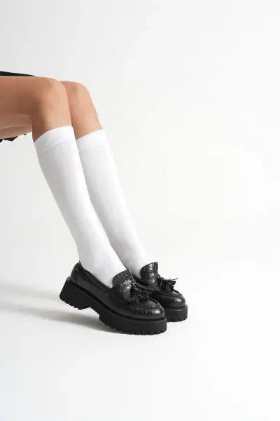 Kadın Günlük Siyah Kroko Baskılı Loafer Ayakkabı TR10MS03G