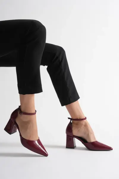 Bordo Rugan Kadın Topuklu Ayakkabı TR08MS11H