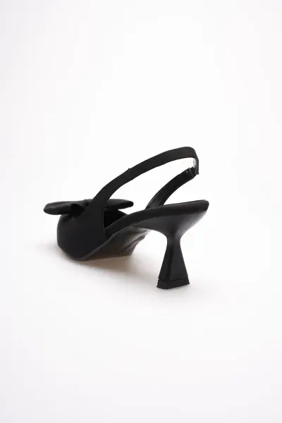 Siyah Fiyonklu Kitten Topuklu Slingback Kadın Ayakkabı TR08MS24A
