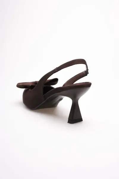 Acı Kahve Fiyonklu Kitten Topuklu Slingback Kadın Ayakkabı TR08MS24C