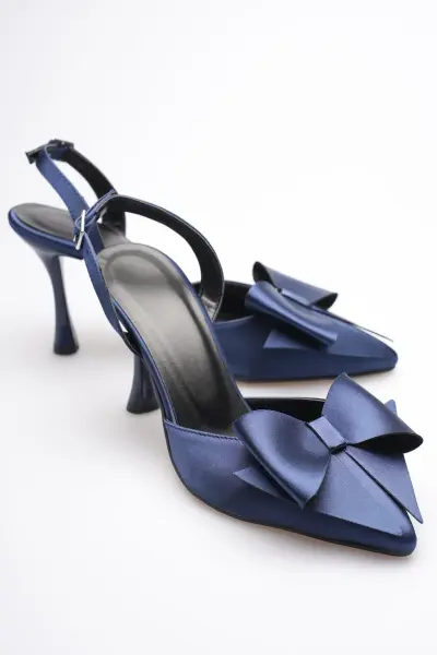 Kadın Lacivert Fiyonklu Saten Slingback Topuklu Ayakkabı TR40MS01E