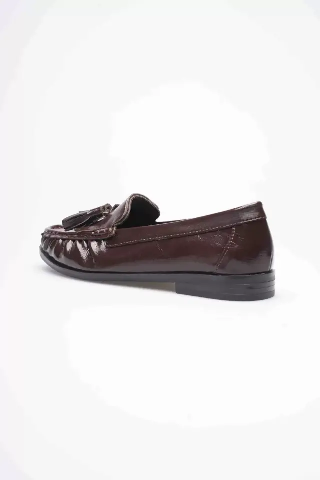 Acı Kahve Rugan Püsküllü Kadın Loafer Ayakkabı TR88MS01B