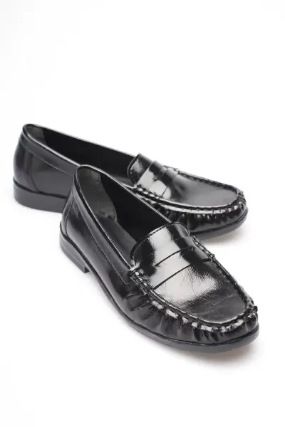 Siyah Parlak Deri Görünümlü Penny Loafer TR88MS02A