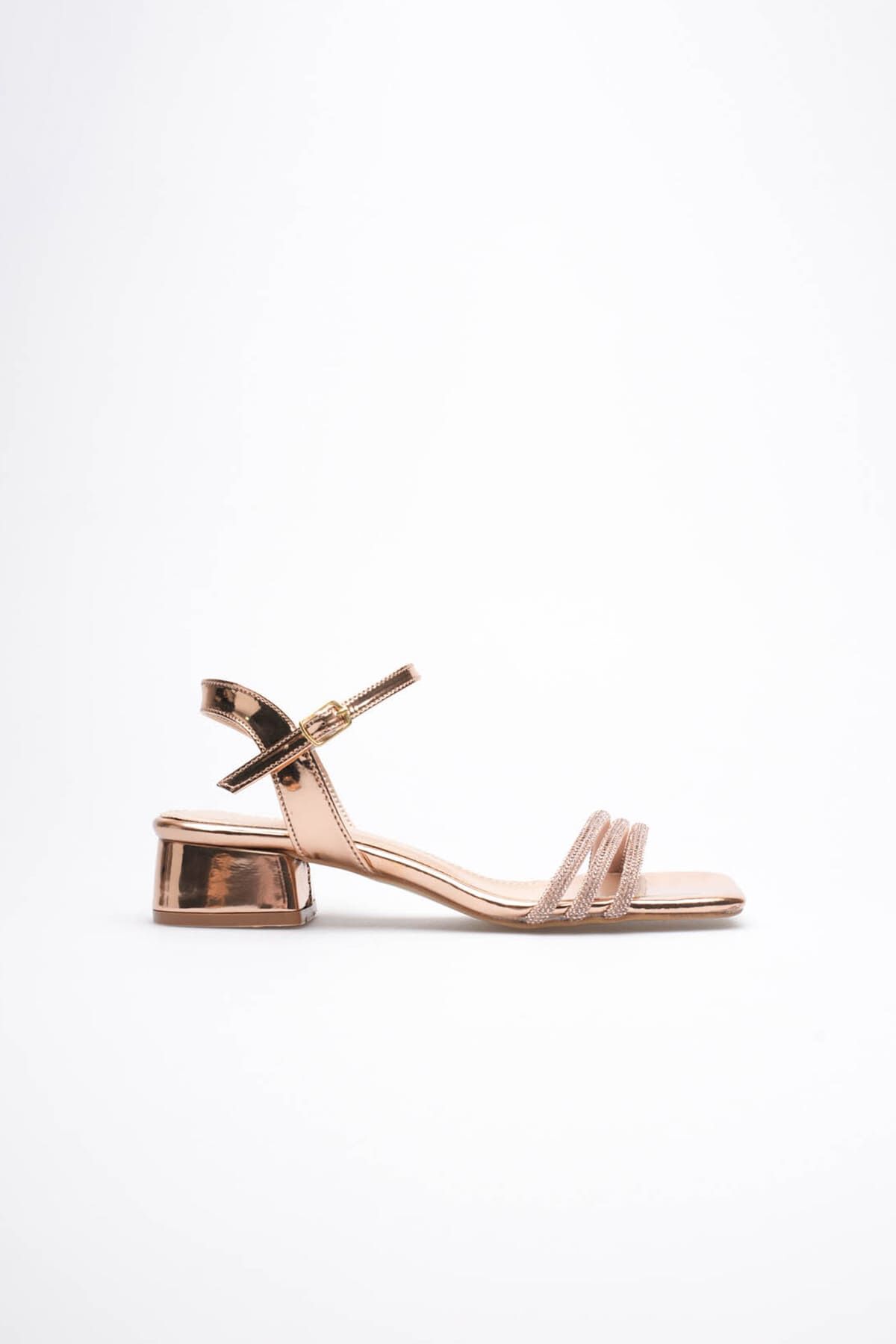 Kadın Rose Gold Taş Detaylı Kalın Topuklu Şık Sandalet TR20MY26F