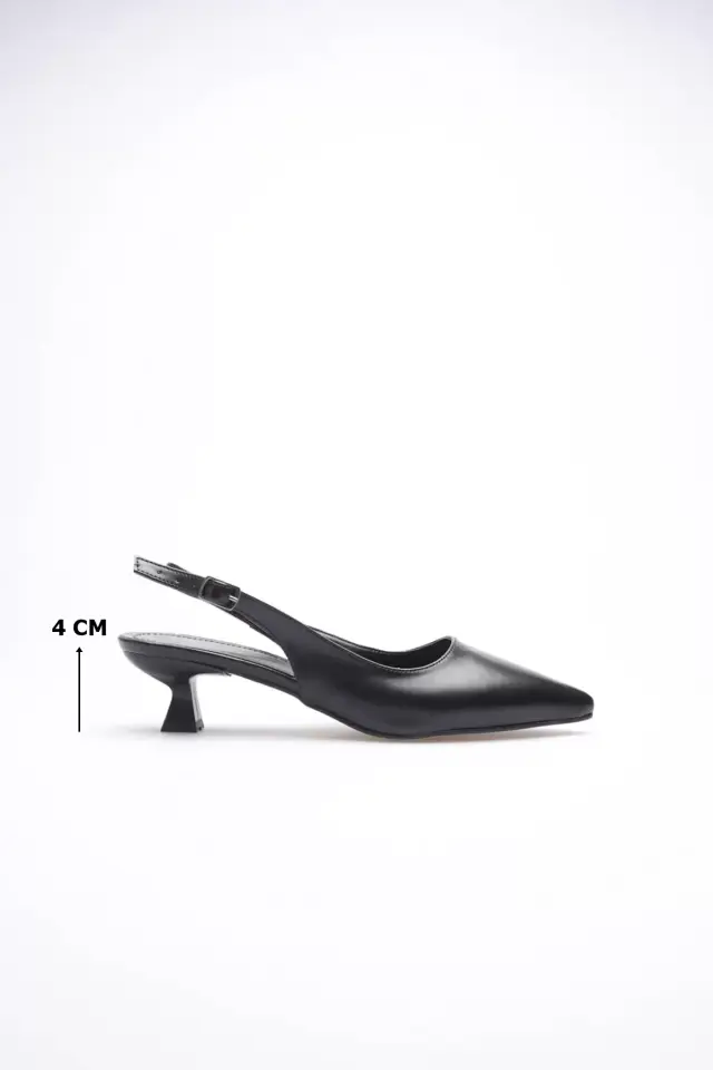Kadın Siyah Sivri Burun Slingback Kısa Topuklu Ayakkabı TR20MS04A
