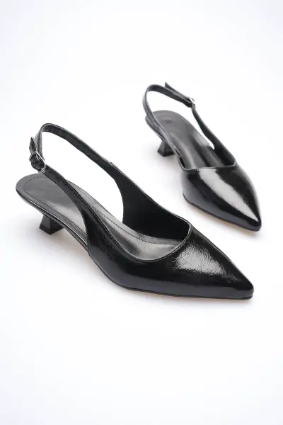 Kadın Siyah Kırışık Rugan Sivri Burun Slingback Kısa Topuklu Ayakkabı TR20MS04C