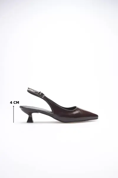 Kadın Acı Kahve Kırışık Rugan Sivri Burun Slingback Kısa Topuklu Ayakkabı TR20MS04D
