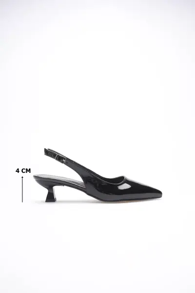 Kadın Siyah Rugan Sivri Burun Slingback Kısa Topuklu Ayakkabı TR20MS04E